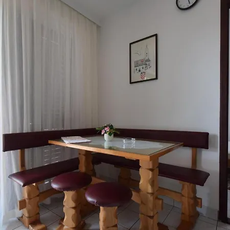 Apartamento Jole *